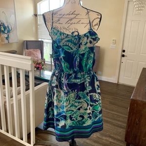 Super cute dress Size Medium